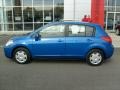 Sapphire Blue - Versa 1.8 S Hatchback Photo No. 2