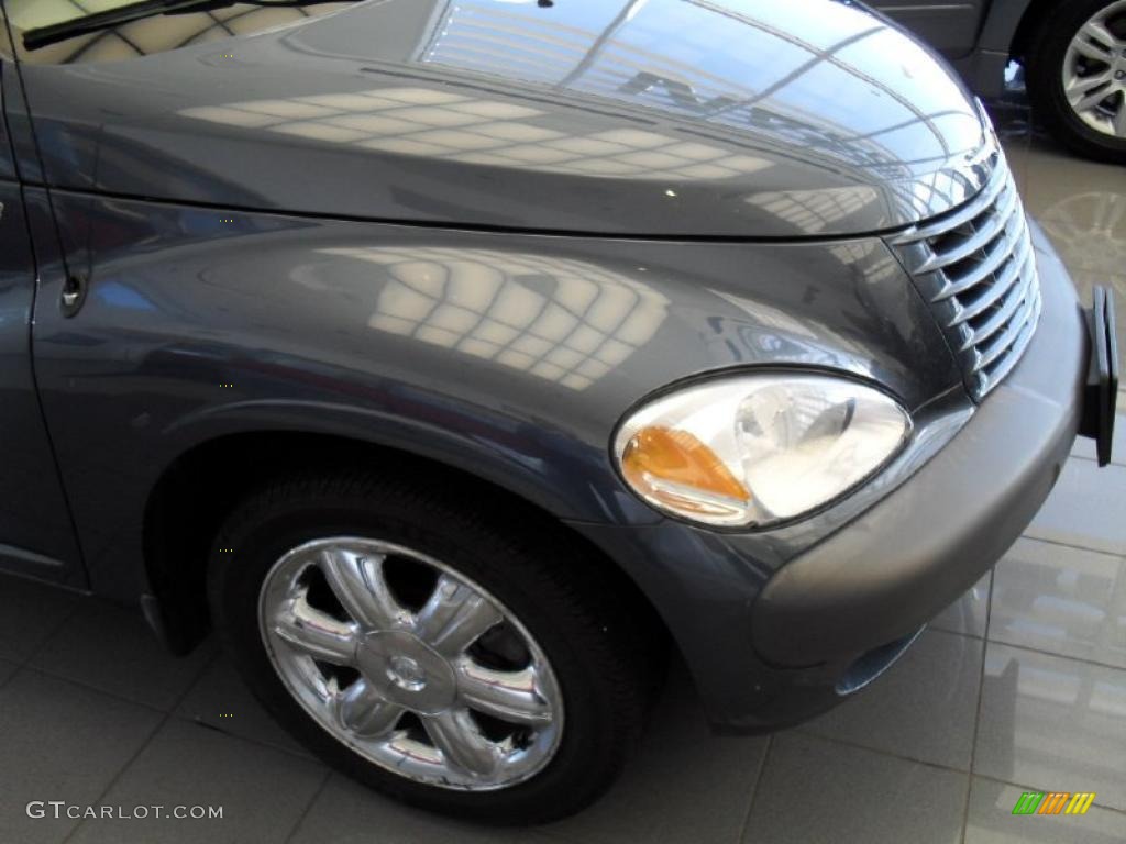 2002 PT Cruiser Limited - Patriot Blue Pearlcoat / Gray photo #10