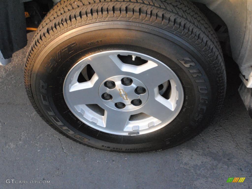 2004 Chevrolet Tahoe LT Wheel Photo #38230927
