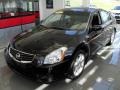 Super Black - Maxima 3.5 SL Photo No. 1