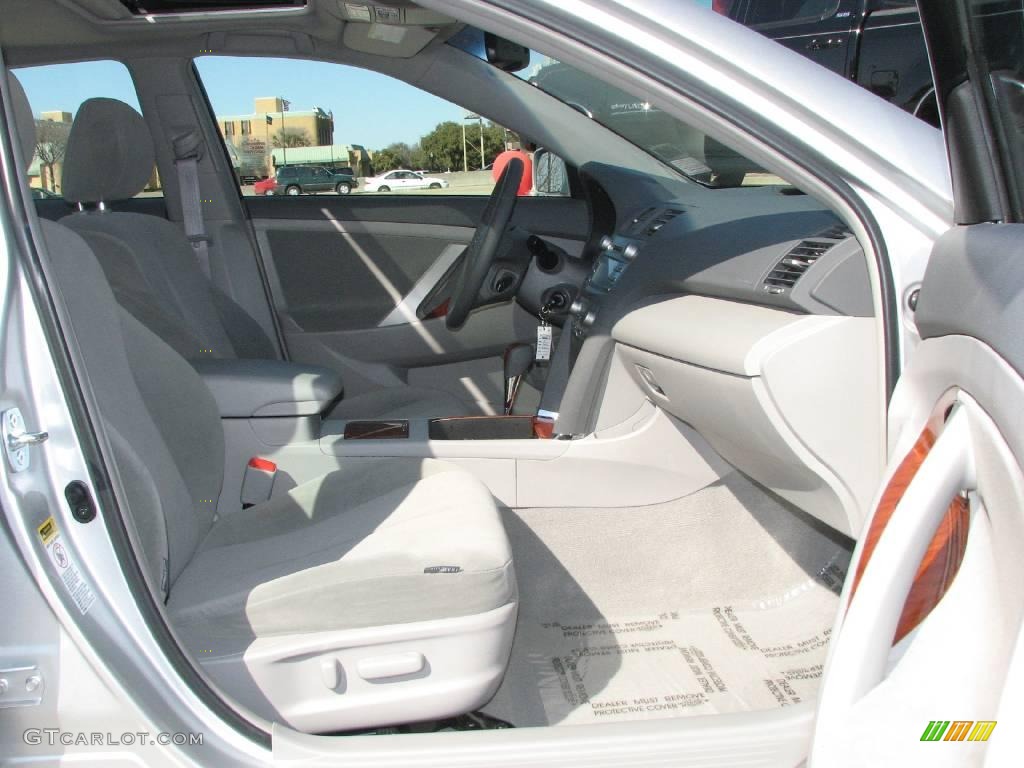 2008 Camry XLE - Classic Silver Metallic / Ash photo #10
