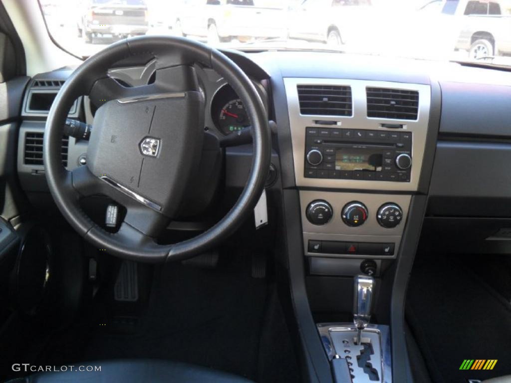 2010 Avenger R/T - Bright Silver Metallic / Dark Slate Gray photo #16