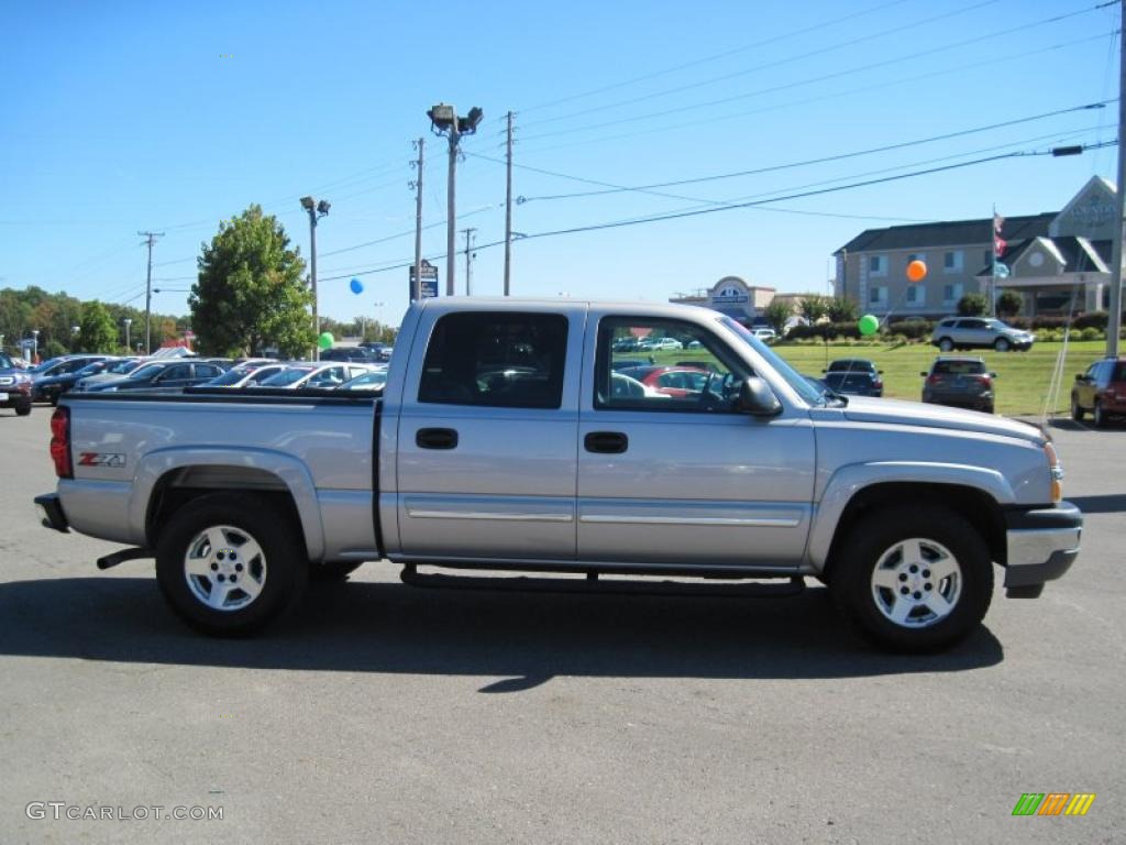 2005 Silverado 1500 Z71 Crew Cab 4x4 - Silver Birch Metallic / Dark Charcoal photo #6