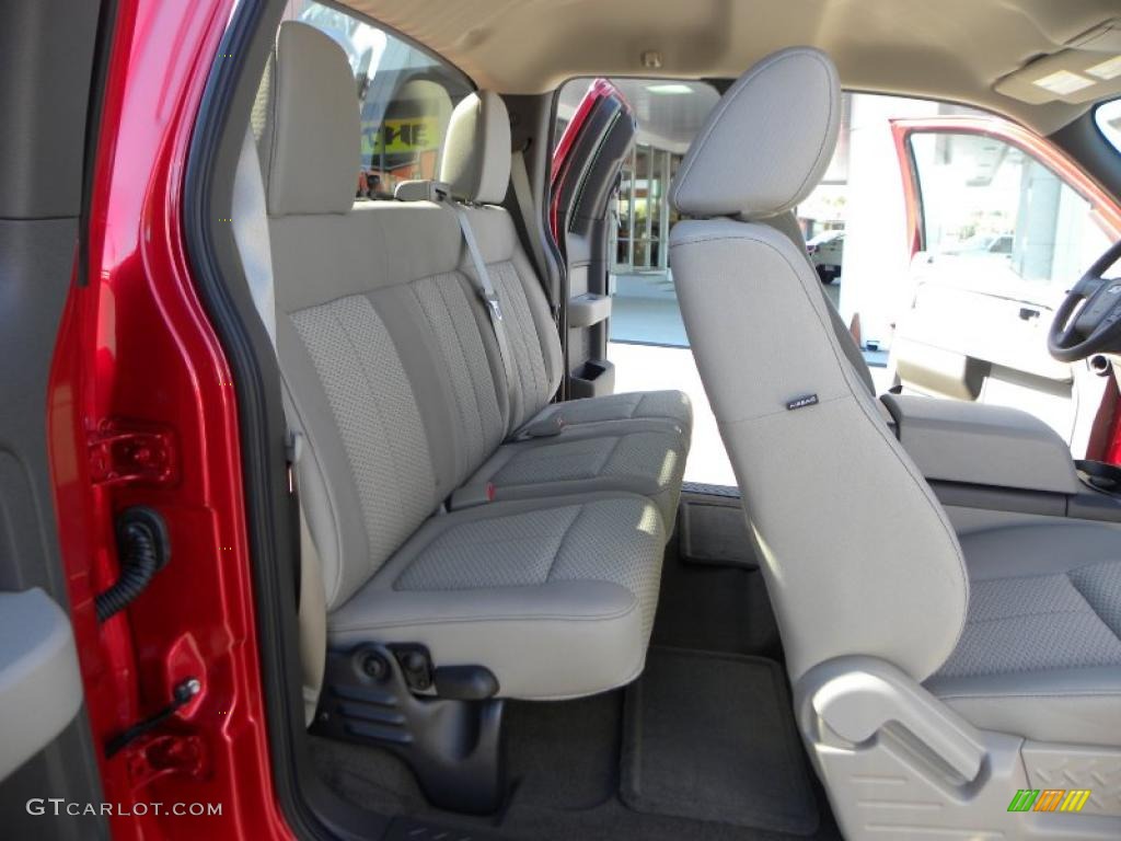 2010 F150 XLT SuperCab 4x4 - Red Candy Metallic / Medium Stone photo #11