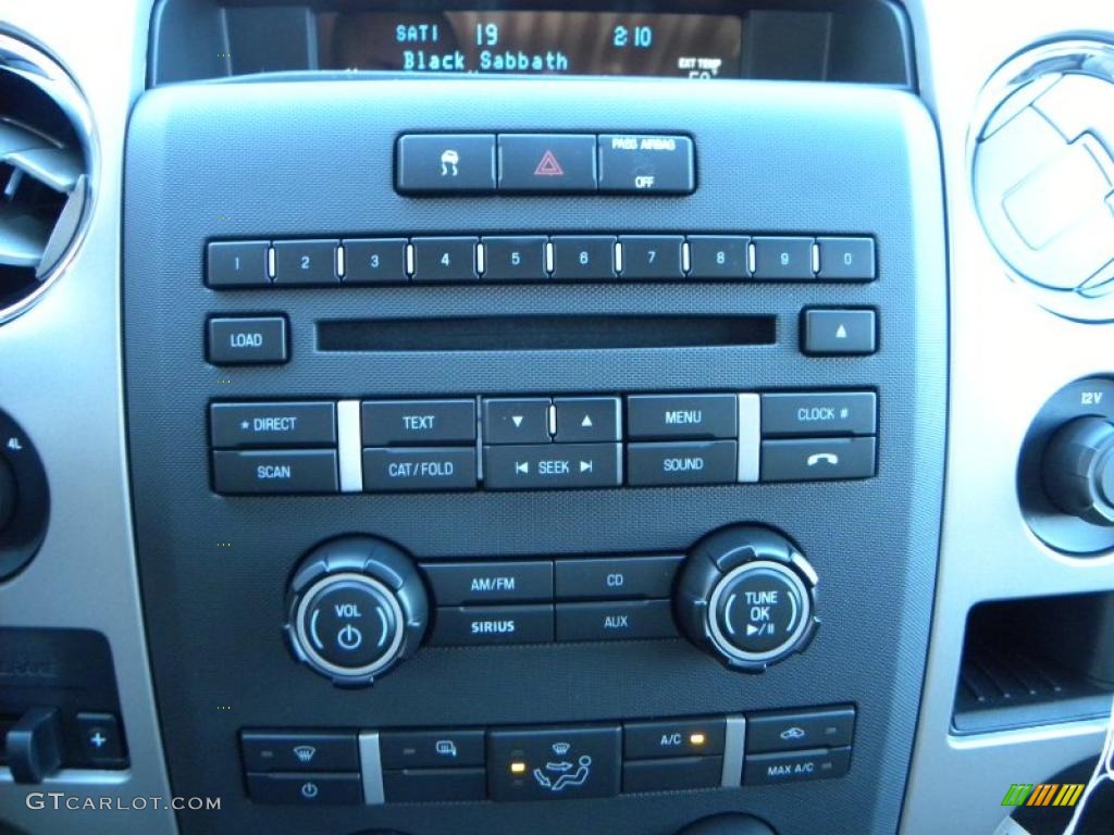 2010 F150 XLT SuperCab 4x4 - Red Candy Metallic / Medium Stone photo #21