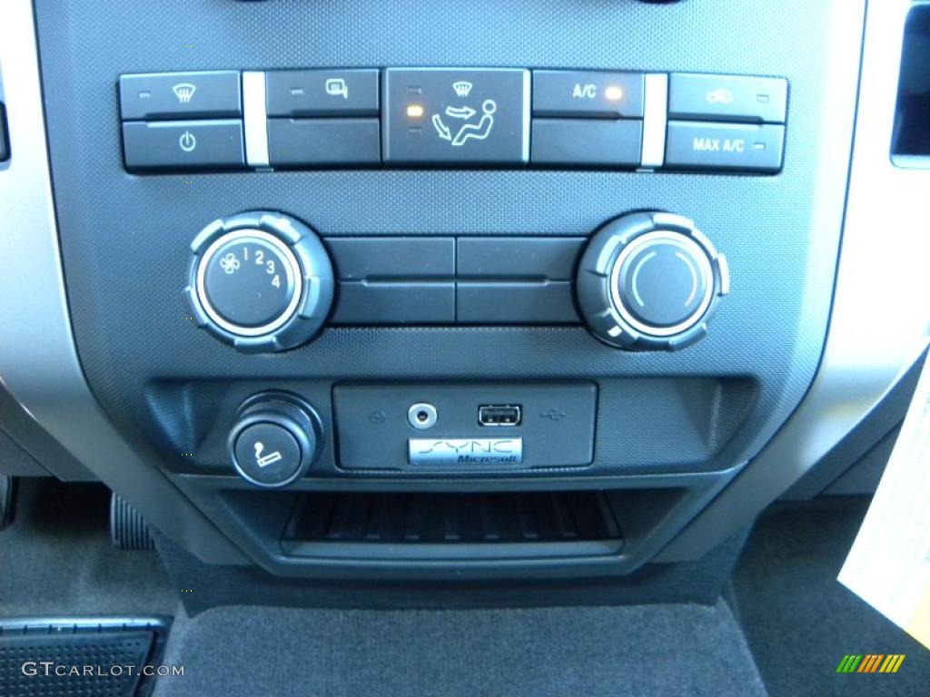 2010 F150 XLT SuperCab 4x4 - Red Candy Metallic / Medium Stone photo #22