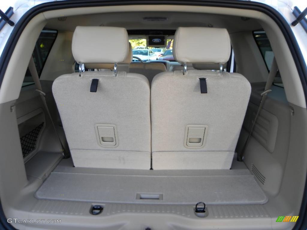 2010 Ford Explorer Eddie Bauer Trunk Photo #38238231