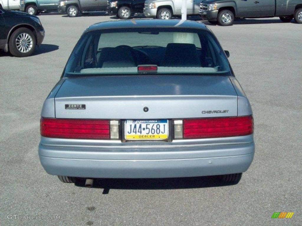 1996 Corsica Sedan - Mystic Teal Metallic / Gray photo #14