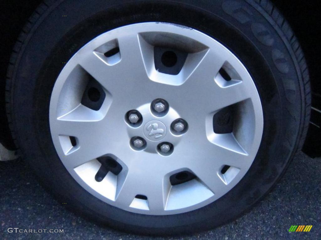 2007 Dodge Magnum SE Wheel Photo #38248575