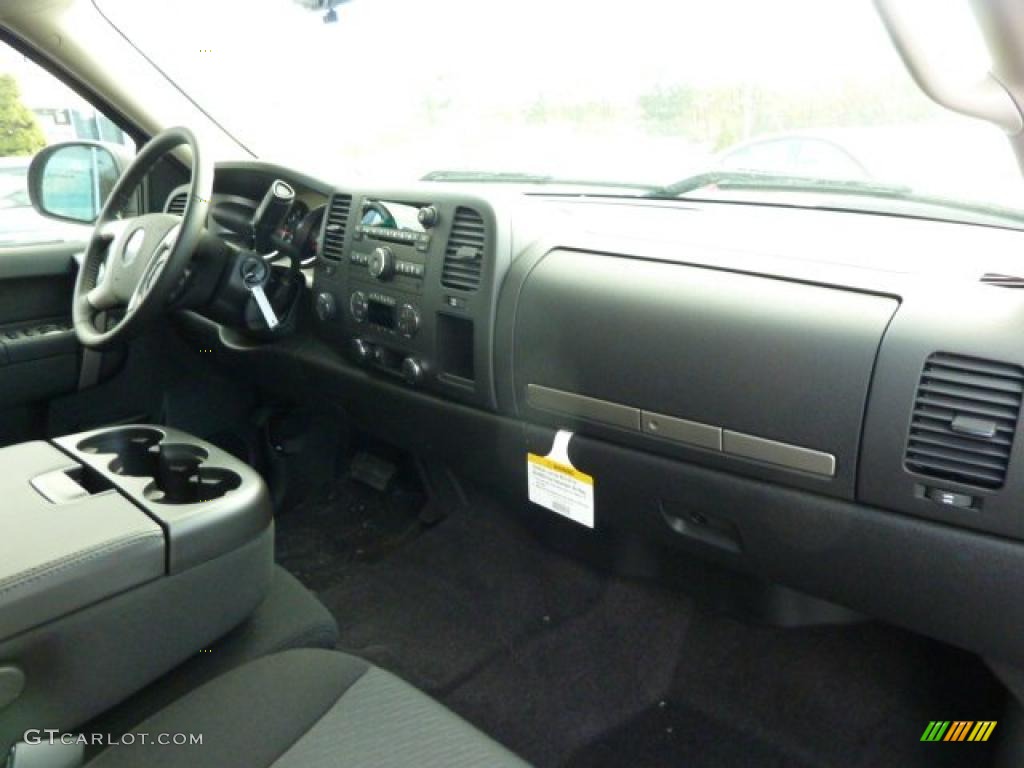 2011 Chevrolet Silverado 2500HD LT Extended Cab 4x4 Ebony Dashboard Photo #38248635