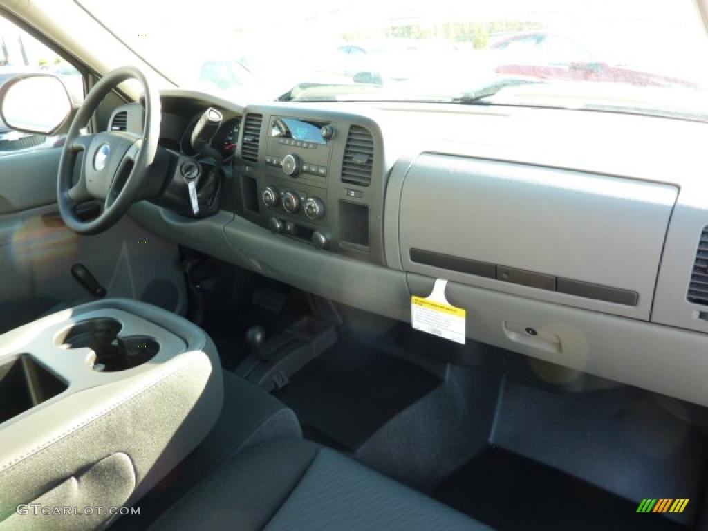 2011 Silverado 1500 Extended Cab 4x4 - Sheer Silver Metallic / Dark Titanium photo #8