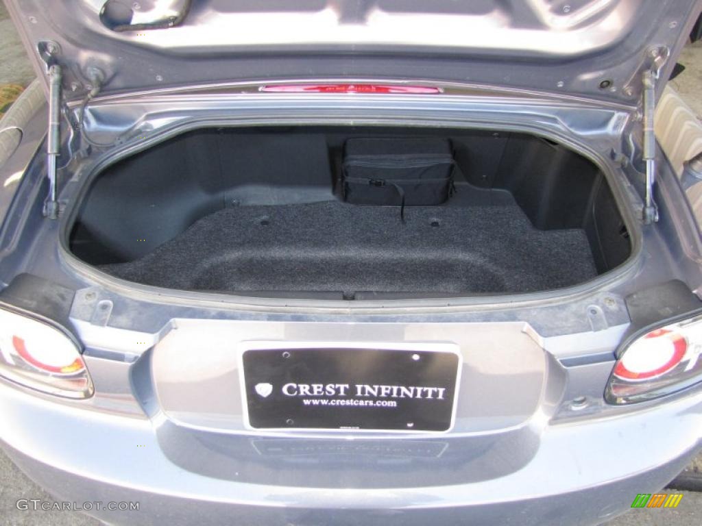 2006 Mazda MX-5 Miata Grand Touring Roadster Trunk Photo #38251011