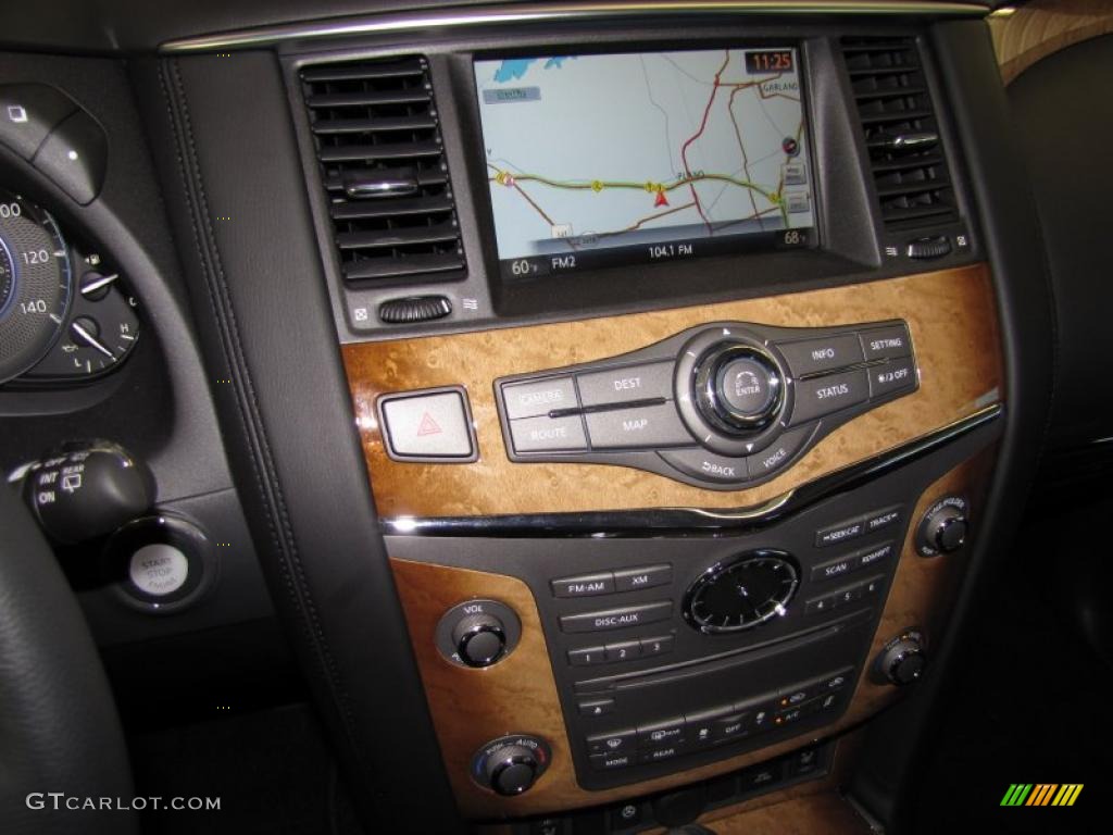 2011 Infiniti QX 56 Controls Photo #38253839