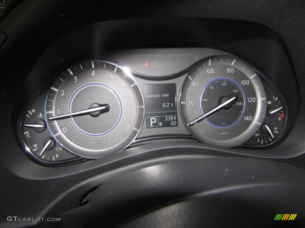 2011 Infiniti QX 56 Gauges Photo #38254035