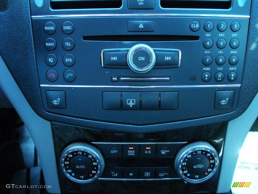 2008 Mercedes-Benz C 350 Sport Controls Photo #38255172