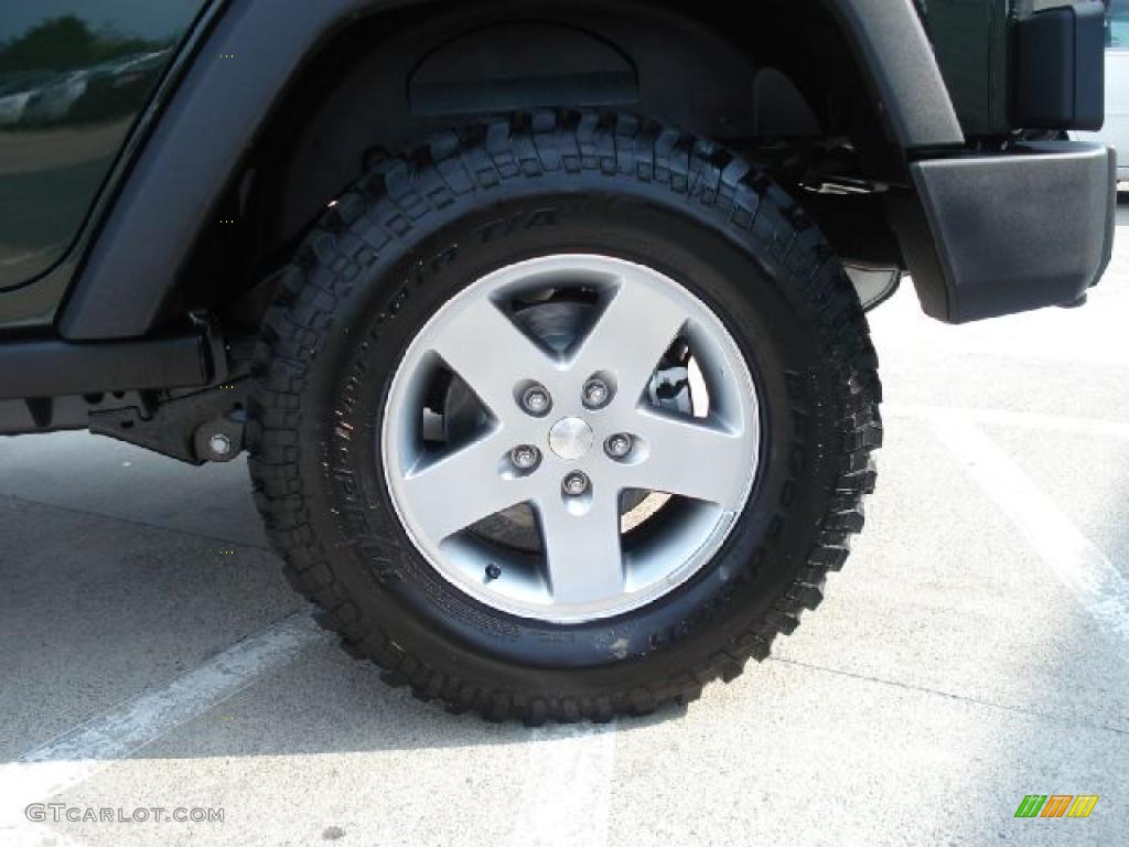 2011 Jeep Wrangler Unlimited Rubicon 4x4 Wheel Photo #38257783