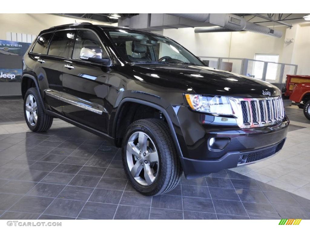 Brilliant Black Crystal Pearl 2011 Jeep Grand Cherokee Overland 4x4 Exterior Photo #38258167