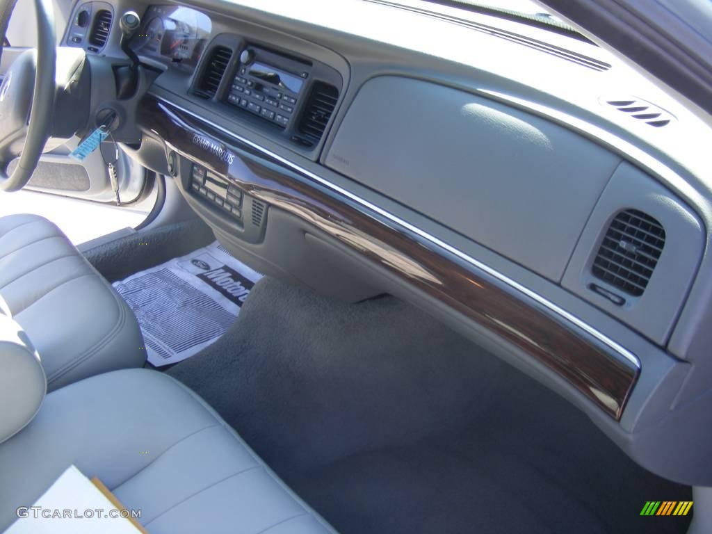 2004 Grand Marquis LS - Light Ice Blue Metallic / Light Flint photo #21