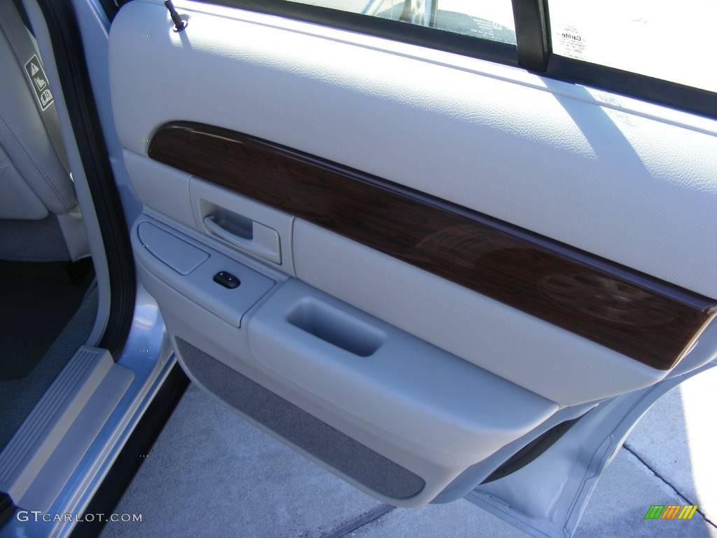 2004 Grand Marquis LS - Light Ice Blue Metallic / Light Flint photo #23