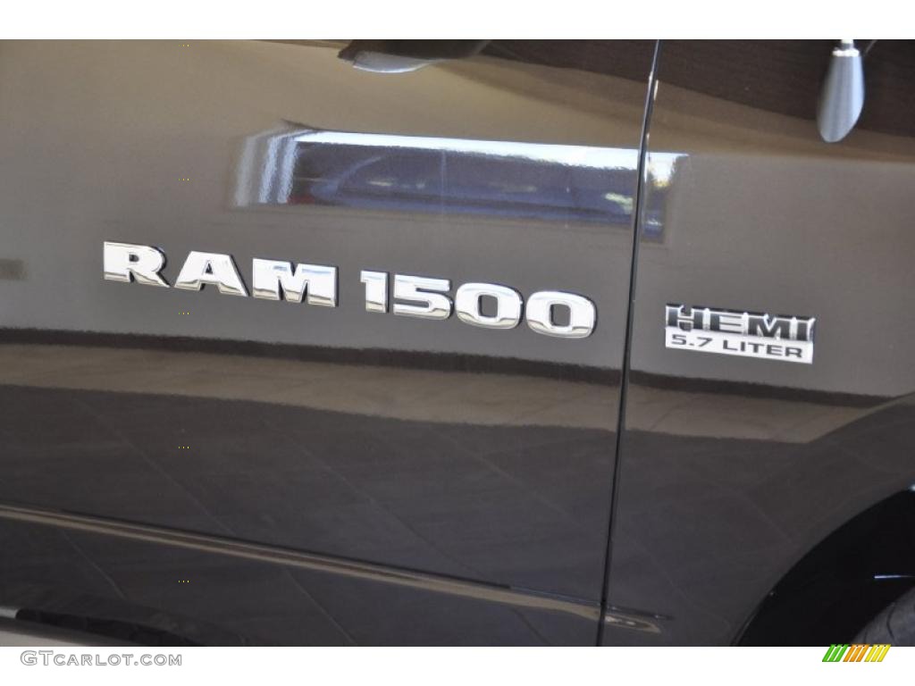 2011 Ram 1500 SLT Quad Cab - Rugged Brown Pearl / Light Pebble Beige/Bark Brown photo #5
