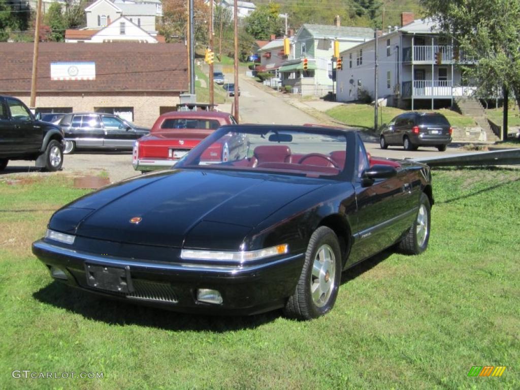 1990 Reatta Convertible - Black / Red photo #1