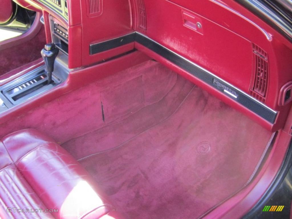 Red Interior 1990 Buick Reatta Convertible Photo #38260419