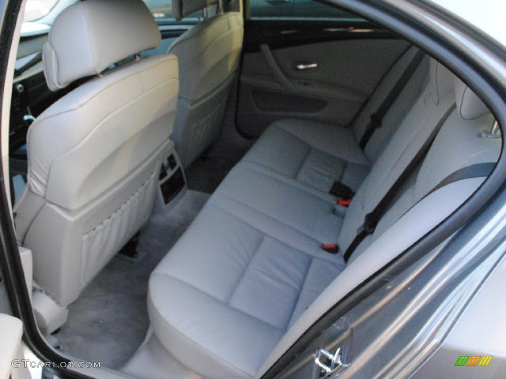 2008 BMW 5 Series 535i Sedan interior Photo #38264459