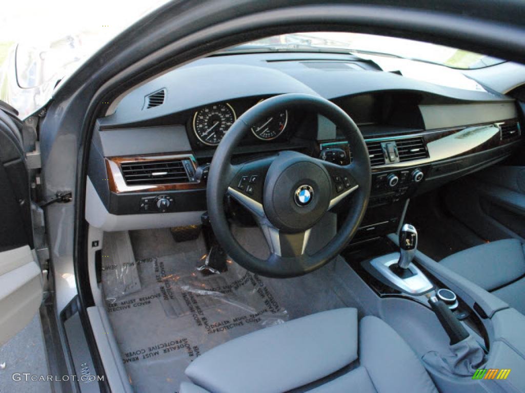 2008 BMW 5 Series 535i Sedan Grey Dashboard Photo #38264499