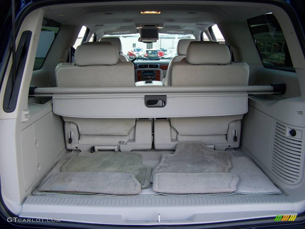 2007 Suburban 1500 LT 4x4 - Dark Blue Metallic / Light Titanium/Dark Titanium photo #12