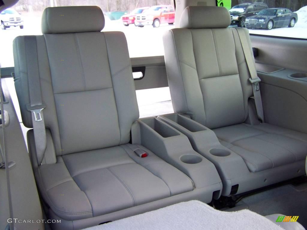 2007 Suburban 1500 LT 4x4 - Dark Blue Metallic / Light Titanium/Dark Titanium photo #15