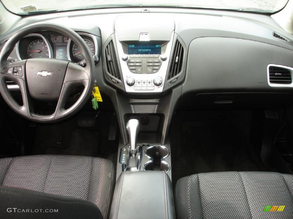 2010 Equinox LT AWD - Black Granite Metallic / Jet Black/Light Titanium photo #13