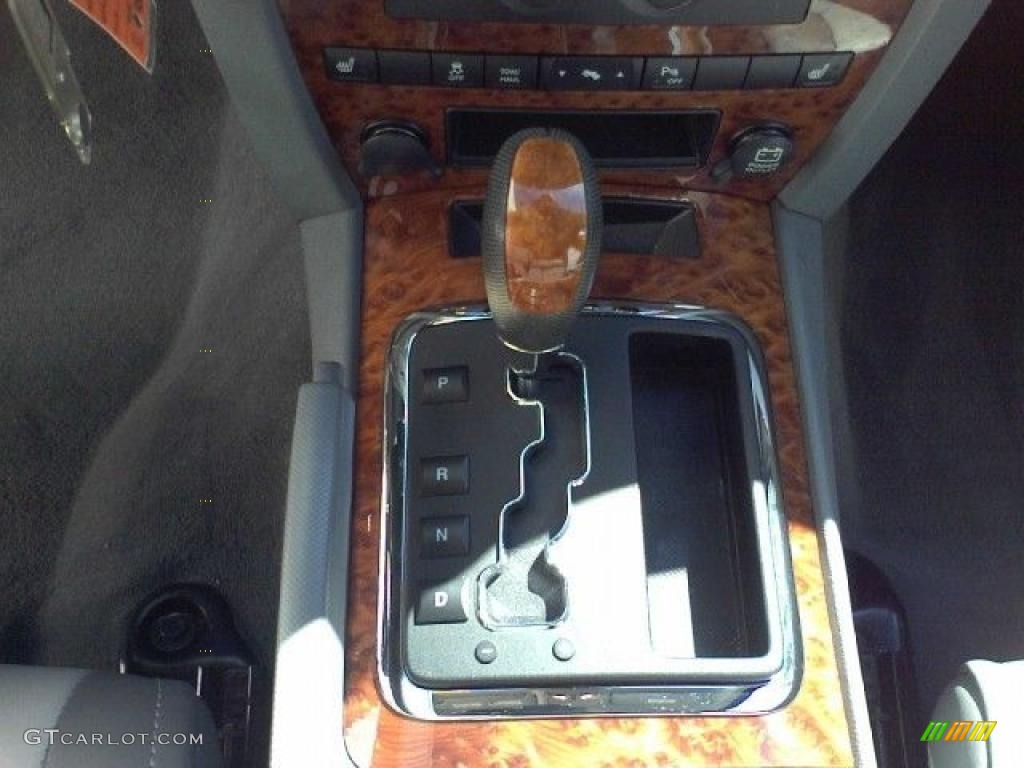 2007 Jeep Grand Cherokee Overland 5 Speed Automatic Transmission Photo #38272460