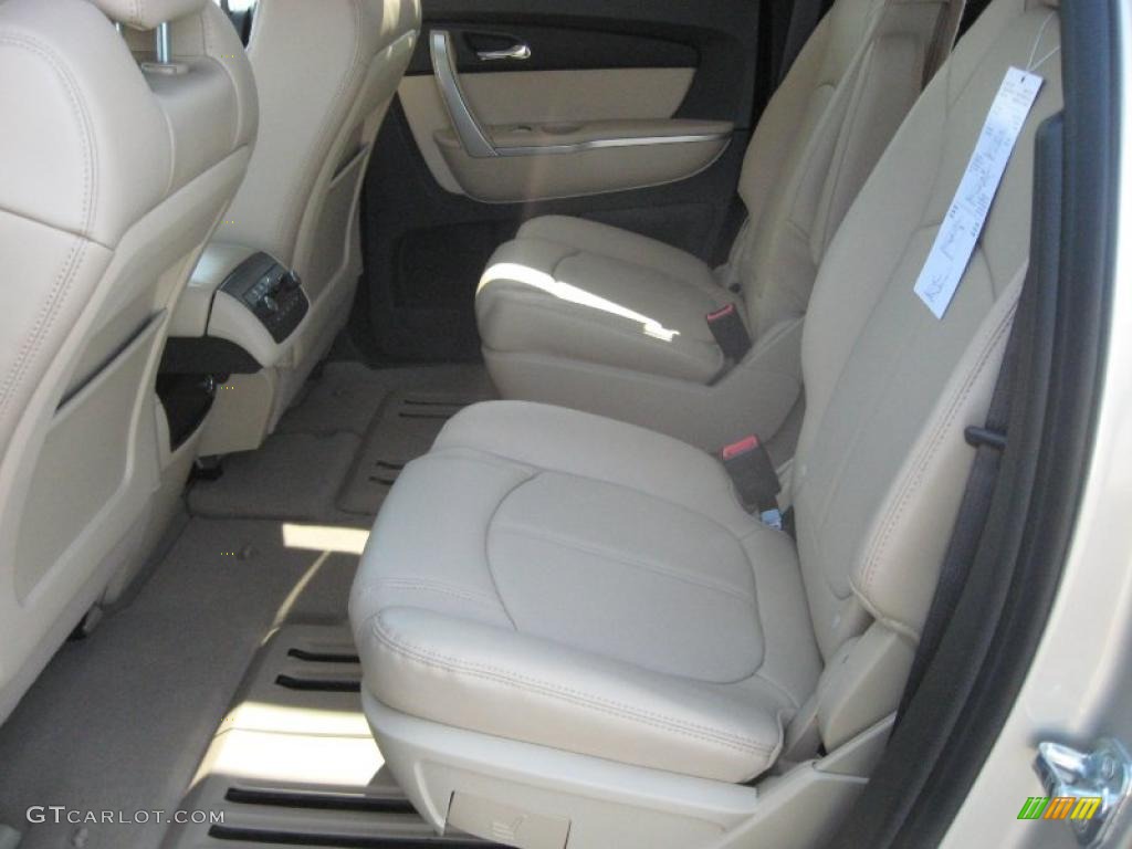 Cashmere Interior 2011 GMC Acadia SLT Photo #38277656