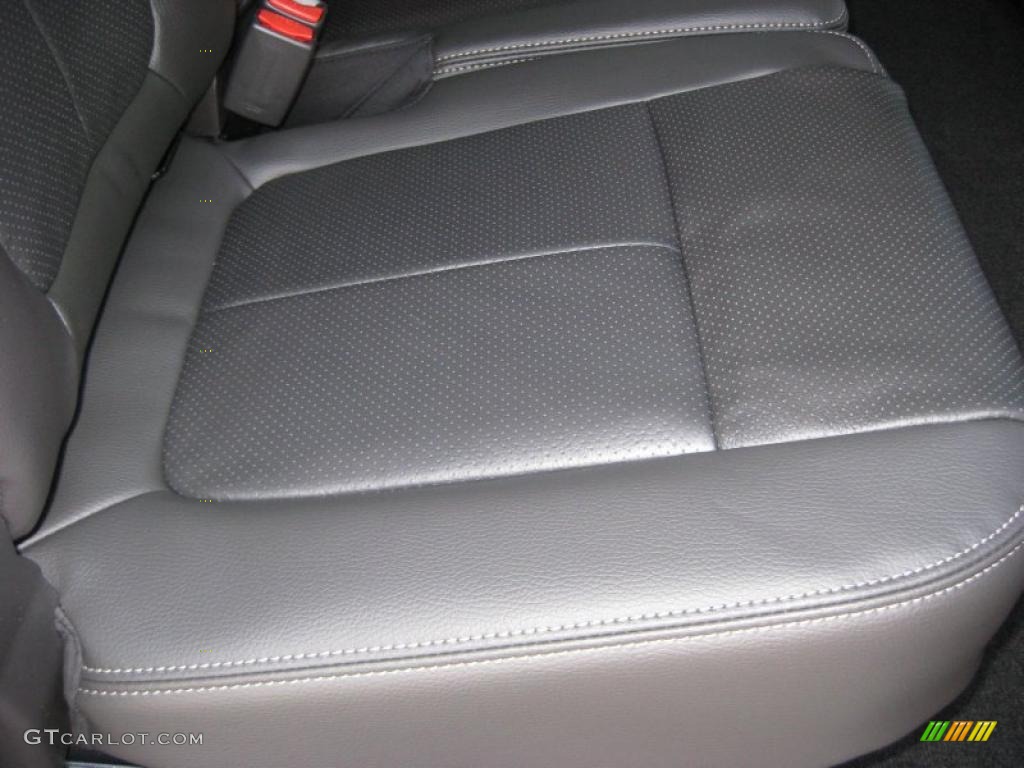 2010 F150 Lariat SuperCrew 4x4 - Tuxedo Black / Black photo #22