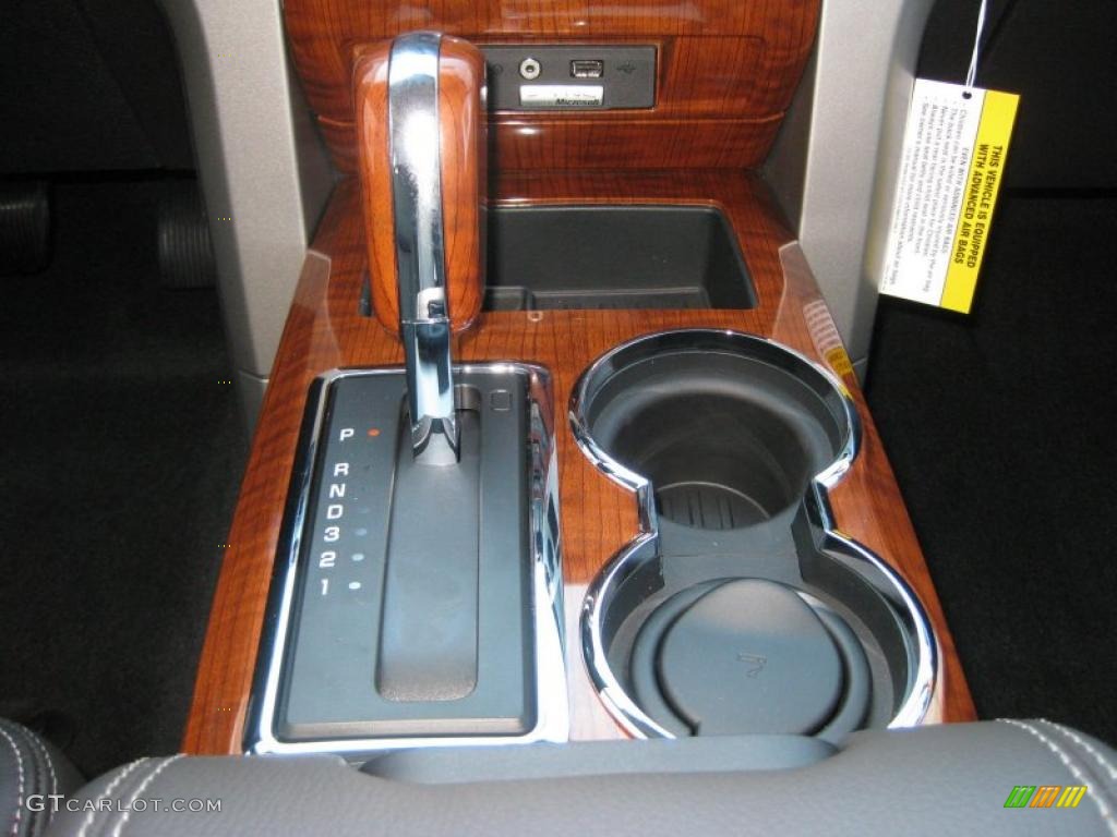 2010 F150 Lariat SuperCrew 4x4 - Tuxedo Black / Black photo #26