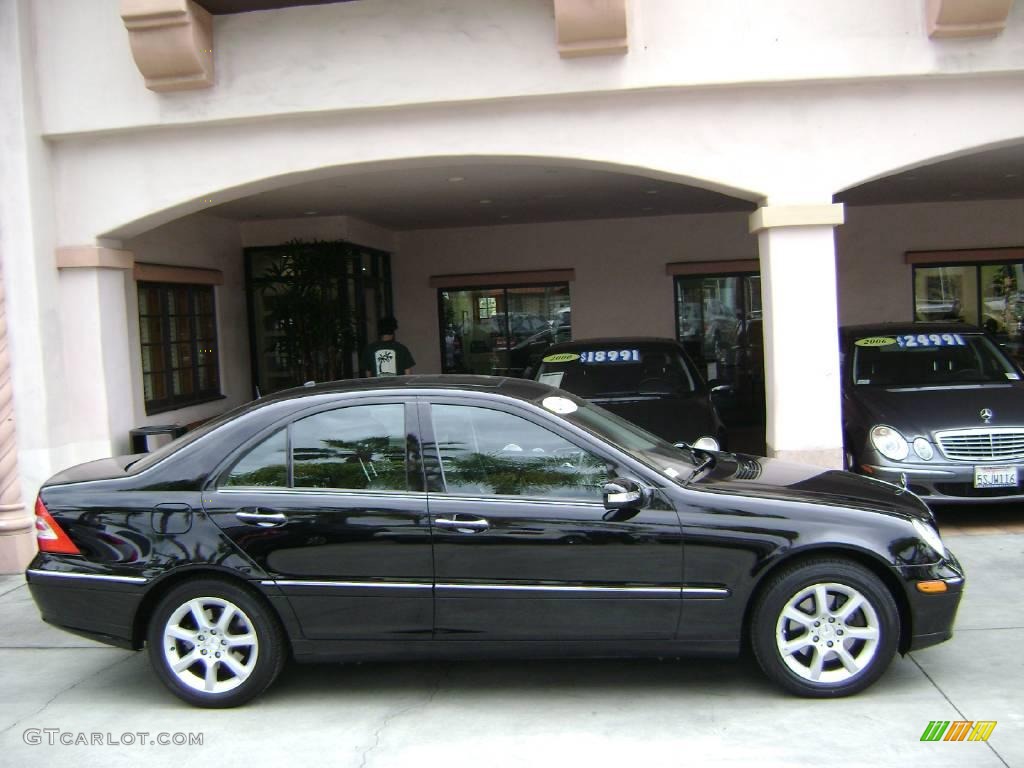 2007 C 280 4Matic Luxury - Black / Black photo #2