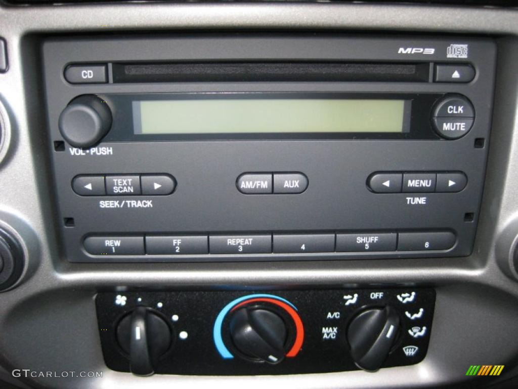 2011 Ford Ranger XLT SuperCab 4x4 Controls Photo #38279828