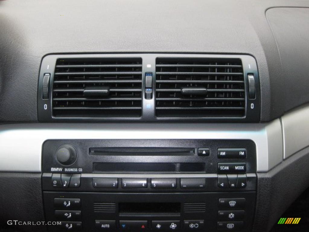 2003 BMW 3 Series 325i Sedan Controls Photo #38281116