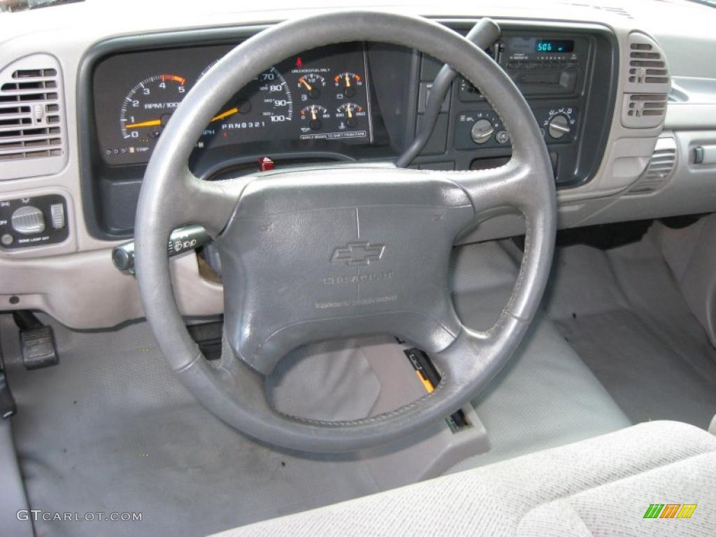 1995 Chevrolet C/K K1500 Extended Cab 4x4 Gray Steering Wheel Photo #38282536