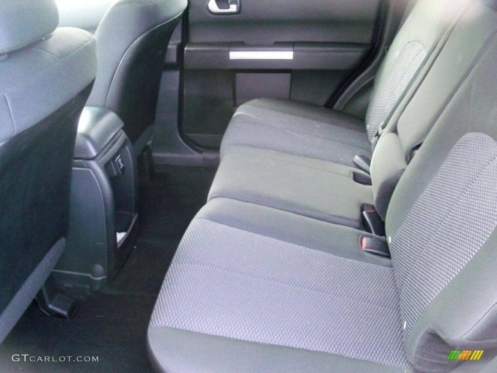 2010 Mitsubishi Endeavor LS Interior Color Photos