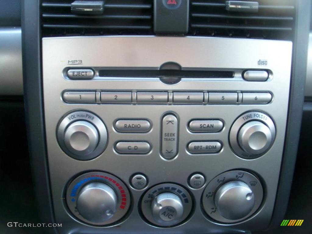 2010 Mitsubishi Galant FE Controls Photo #38285664