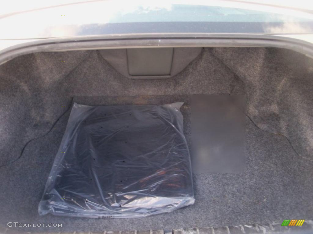 2010 Mitsubishi Galant FE Trunk Photo #38285880