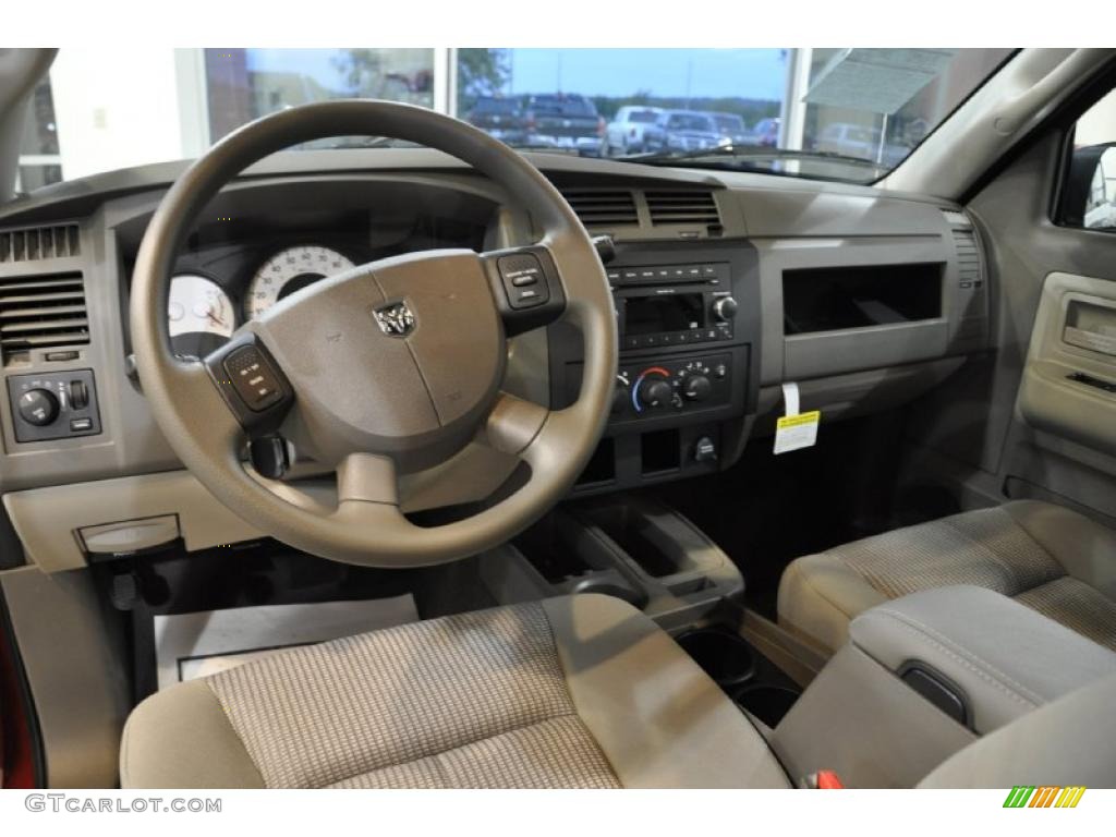 2011 Dodge Dakota Big Horn Crew Cab Dark Khaki/Medium Khaki Dashboard Photo #38288308