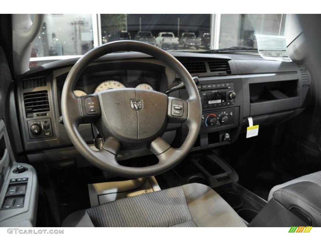 2011 Dodge Dakota Big Horn Crew Cab Dark Slate Gray/Medium Slate Gray Dashboard Photo #38288565