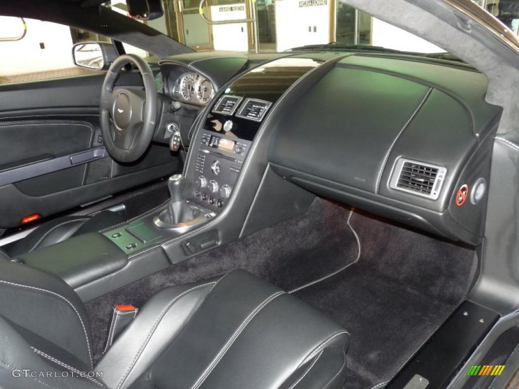 2007 Aston Martin V8 Vantage Coupe Obsidian Black Dashboard Photo #38288901