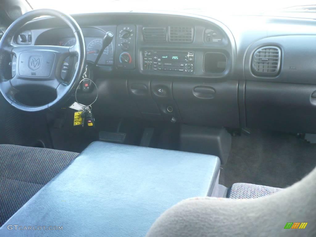 2001 Ram 1500 SLT Club Cab - Bright Silver Metallic / Mist Gray photo #10