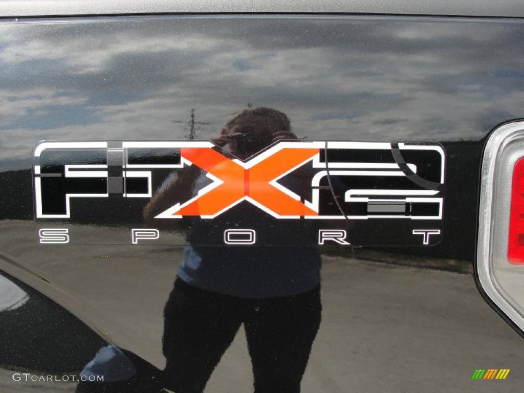 2010 F150 FX2 SuperCrew - Tuxedo Black / Black photo #17