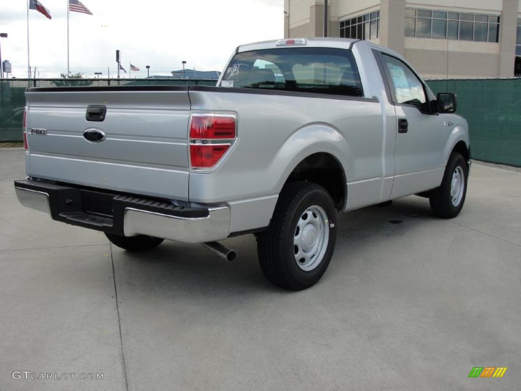 2010 F150 XL Regular Cab - Ingot Silver Metallic / Medium Stone photo #3