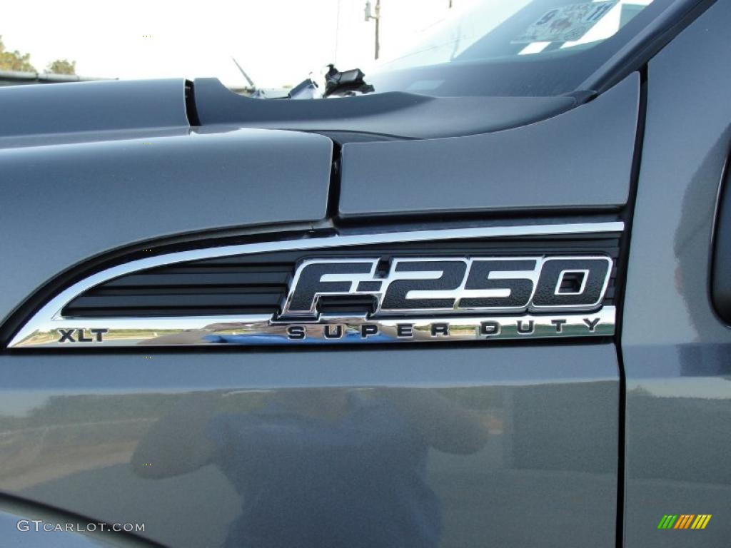 2011 Ford F250 Super Duty XLT Crew Cab 4x4 Marks and Logos Photo #38295507