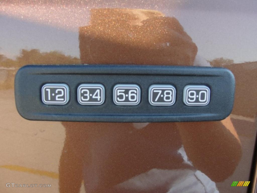 2011 F350 Super Duty King Ranch Crew Cab 4x4 Dually - Golden Bronze Metallic / Chaparral Leather photo #16